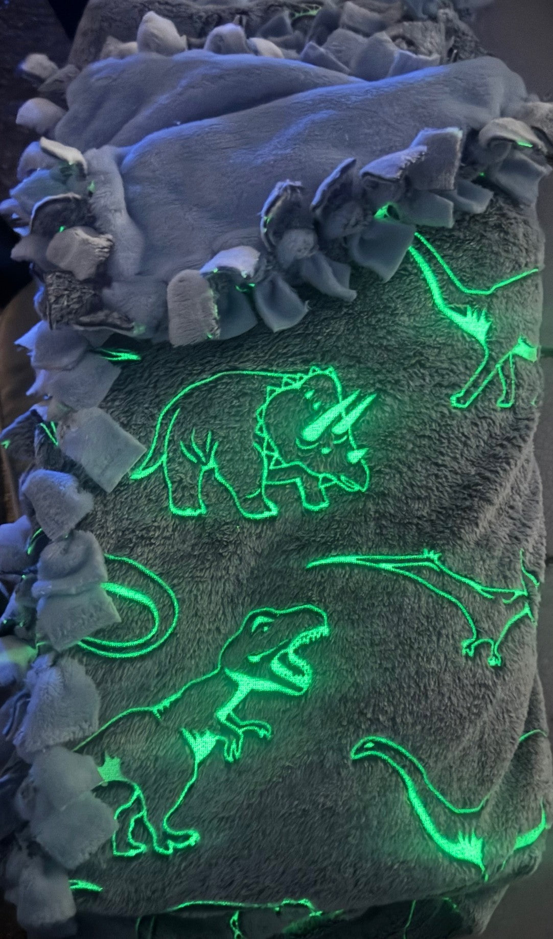 Tie Blanket (aka No-Sew Blankets)