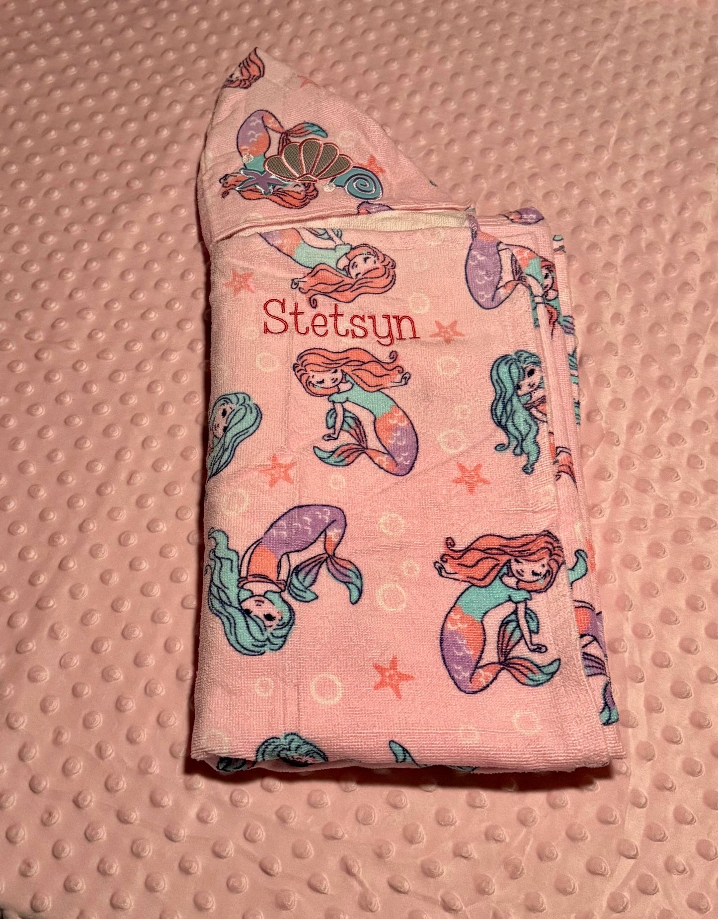 Embroidered Beach Towel - Kids Hooded